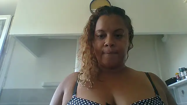 Snapshot of DOMINATRICESANDRA chatting on June 27, 2:23 pm DOMINATRICESANDRA online show from June 27, 2:23 pm