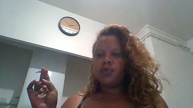 Snapshot of DOMINATRICESANDRA chatting on June 30, 11:50 pm DOMINATRICESANDRA online show from June 30, 11:50 pm
