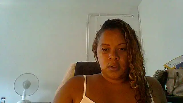 Snapshot of DOMINATRICESANDRA chatting on July 8, 7:13 am DOMINATRICESANDRA online show from July 8, 7:13 am
