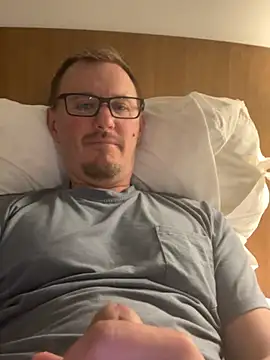 Hardpaul85 online show from June 24, 1:59 am