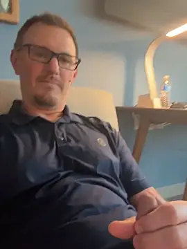 Hardpaul85 online show from June 24, 9:47 pm