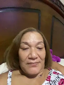 Snapshot of rosanna78322 chatting on June 15, 2:58 am rosanna78322 online show from June 15, 2:58 am