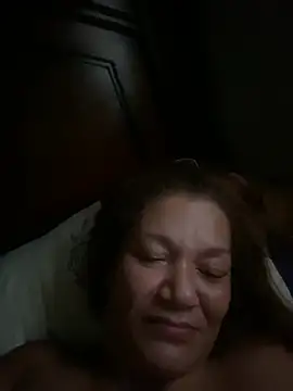 Snapshot of rosanna78322 chatting on June 20, 10:29 am rosanna78322 online show from June 20, 10:29 am