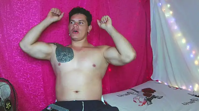 Snapshot of BranSnow_ chatting on June 17, 3:02 pm BranSnow online show from June 17, 3:02 pm