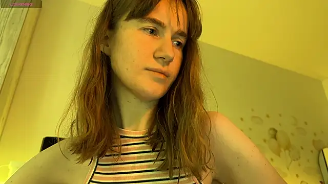 Snapshot of agniia257 chatting on June 18, 3:16 pm agniia257 online show from June 18, 3:16 pm