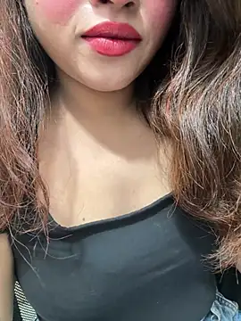 Snapshot of Yours_riya11 chatting on July 3, 3:57 am Yours riya11 online show from July 3, 3:57 am
