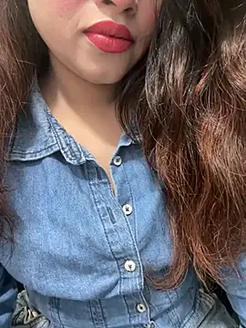 Snapshot of Yours_riya11 chatting on July 11, 7:49 pm Yours riya11 online show from July 11, 7:49 pm