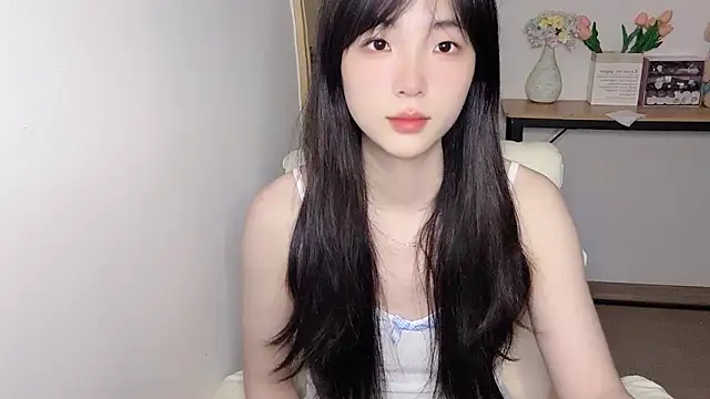 Louise-3 online show from July 16, 1:39 pm