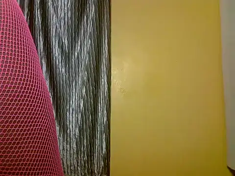 Snapshot of Miss_Lover2 chatting on July 24, 3:26 am Miss Lover2 online show from July 24, 3:26 am