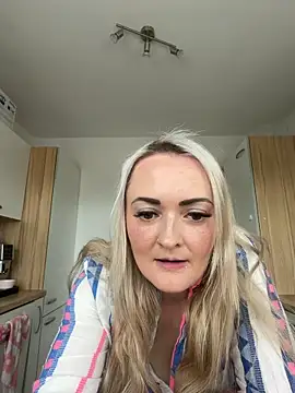 Alex-Blond online show from June 17, 6:27 am