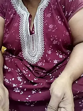 Snapshot of tamil_malluaunty chatting on June 30, 10:27 am tamil malluaunty online show from June 30, 10:27 am