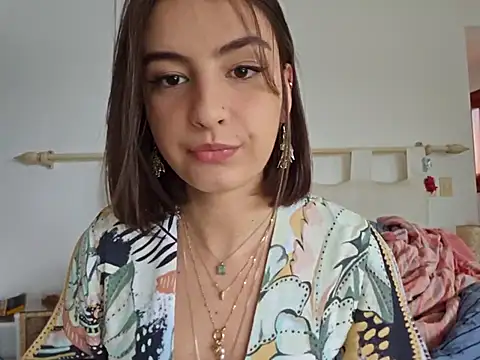 Juh castro online show from June 24, 4:28 pm