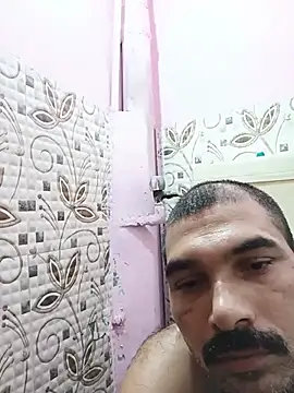 Snapshot of VIKK123456V chatting on July 6, 3:03 am VIKK123456V online show from July 6, 3:03 am