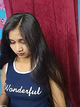 Naughty Kiara  online show from June 19, 3:00 am