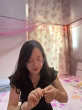 Snapshot of TangTang0530 chatting on July 23, 10:57 am TangTang0530 online show from July 23, 10:57 am