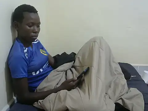 cute avy0 online show from June 16, 6:27 am