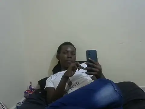 cute avy0 online show from July 1, 9:44 am