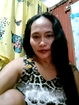 Queenslay online show from July 5, 9:55 pm
