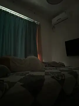 Snapshot of Xiao_Mao_meow chatting on June 28, 12:38 am Xiao Mao meow online show from June 28, 12:38 am