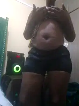 Creamymom4 online show from June 29, 2:17 pm