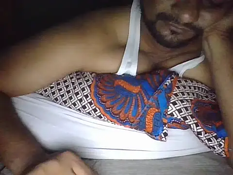 Snapshot of mature_boy_patna chatting on June 12, 7:18 am mature boy patna online show from June 12, 7:18 am