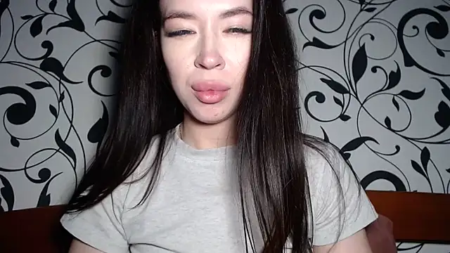 Snapshot of lu_dominationn chatting on June 3, 7:08 pm lu dominationn online show from June 3, 7:08 pm