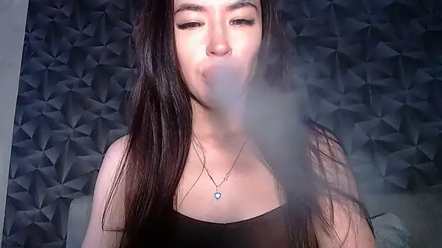Snapshot of lu_dominationn chatting on June 24, 10:58 am lu dominationn online show from June 24, 10:58 am
