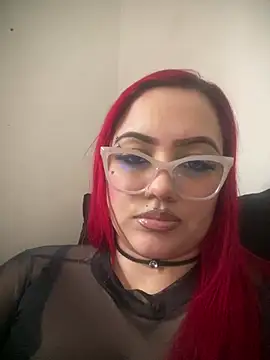 Snapshot of giih_sales03 chatting on August 4, 4:42 pm giih sales03 online show from August 4, 4:42 pm