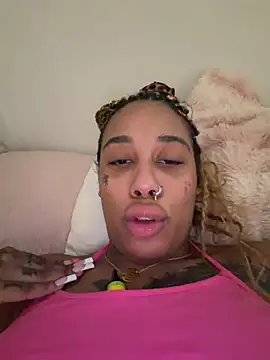 Snapshot of Kira_nyxx chatting on June 17, 3:13 pm Kira nyxx online show from June 17, 3:13 pm