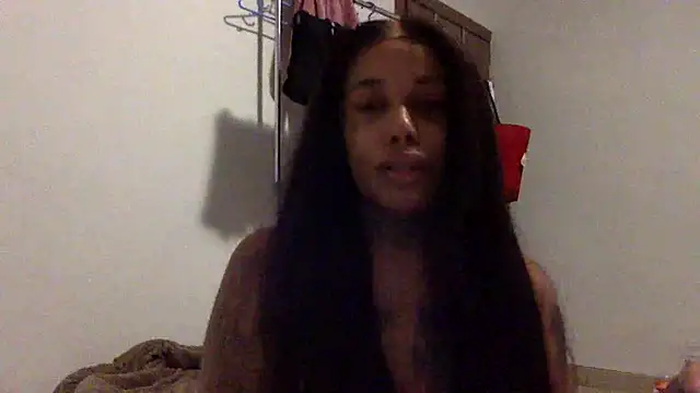 Snapshot of Kira_nyxx chatting on July 21, 7:16 pm Kira nyxx online show from July 21, 7:16 pm
