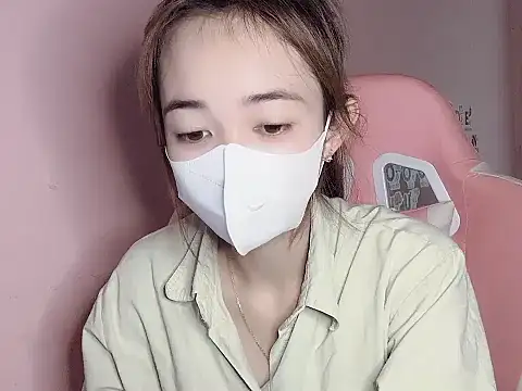 Alee8668 online show from July 1, 9:55 am