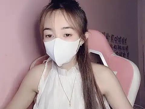 Alee8668 online show from July 7, 6:34 pm