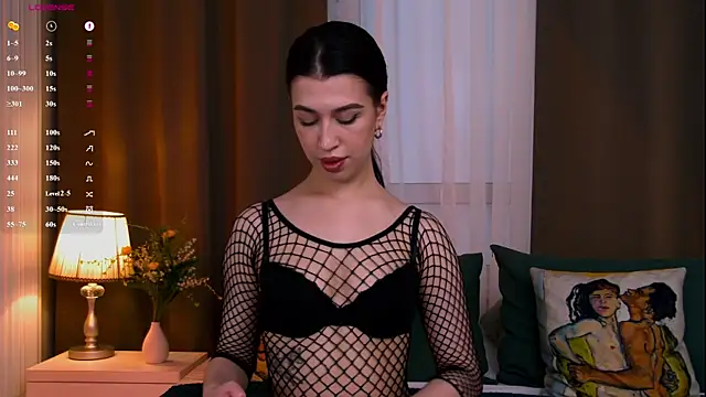 Snapshot of HornyPriestess chatting on June 28, 7:14 am HornyPriestess online show from June 28, 7:14 am