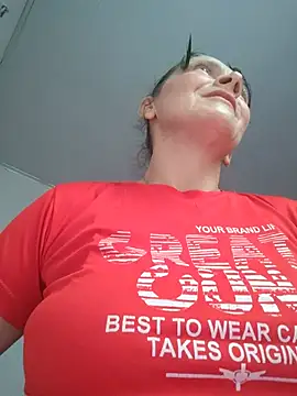 Snapshot of charlot3097 chatting on July 23, 7:45 pm charlot3097 online show from July 23, 7:45 pm