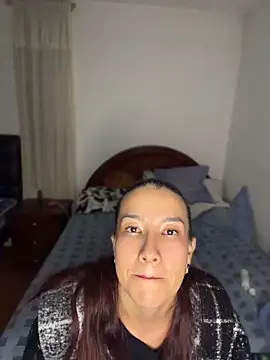 Snapshot of ArielFerrara chatting on June 14, 6:48 am ArielFerrara online show from June 14, 6:48 am