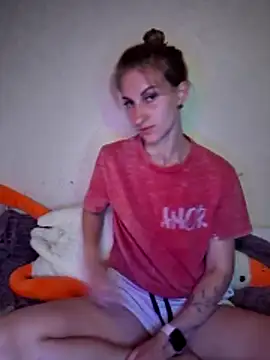 carolinaXlove online show from June 5, 8:36 pm