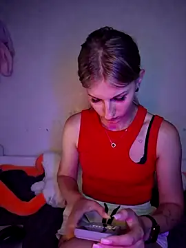 Snapshot of carolinaXlove chatting on July 22, 8:22 pm carolinaXlove online show from July 22, 8:22 pm