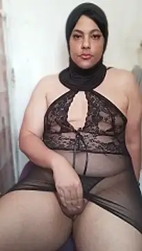 LenaQPeach online show from June 4, 10:10 am