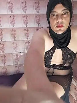 LenaQPeach online show from June 24, 10:25 am