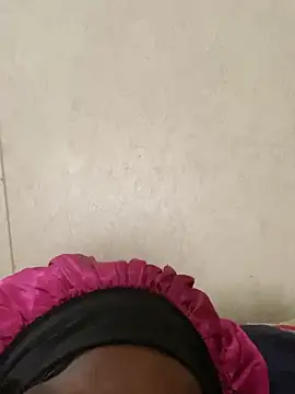 honeycum444 online show from July 8, 4:44 pm
