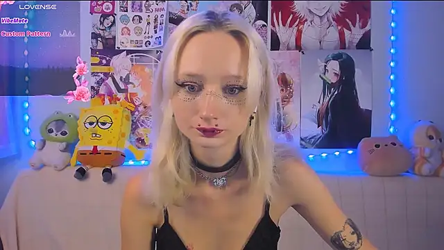Snapshot of Katia_Nabiee chatting on July 22, 4:26 am Katia Nabiee online show from July 22, 4:26 am