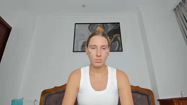 Snapshot of SofiClimbing chatting on November 28, 8:06 am SofiClimbing online show from November 28, 8:06 am