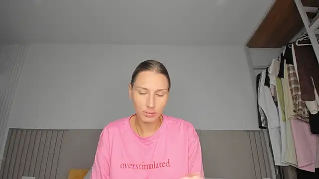 SofiClimbing online show from March 6, 3:47 am