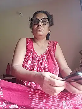 Snapshot of chatterjeesayani567 chatting on June 23, 3:59 am chatterjeesayani567 online show from June 23, 3:59 am