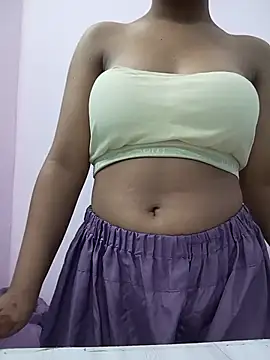 Snapshot of Hii__Alexaa chatting on June 1, 7:43 am Hii Alexaa online show from June 1, 7:43 am