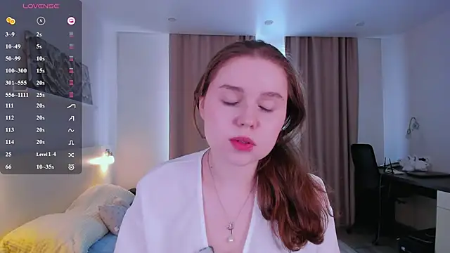 Snapshot of Teasemelisa chatting on June 27, 12:22 pm Teasemelisa online show from June 27, 12:22 pm