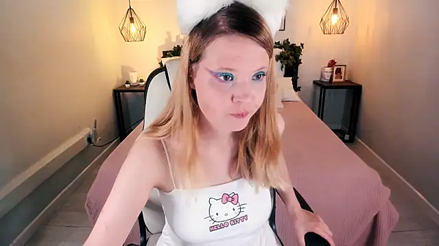 anita Hitteys online show from June 29, 7:47 am