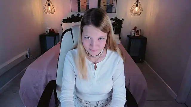 anita Hitteys online show from July 22, 9:01 am