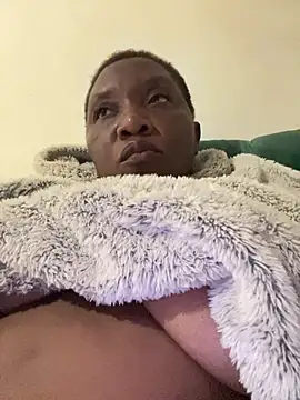 Snapshot of BlackBabeXx chatting on June 10, 8:52 pm BlackBabeXx online show from June 10, 8:52 pm
