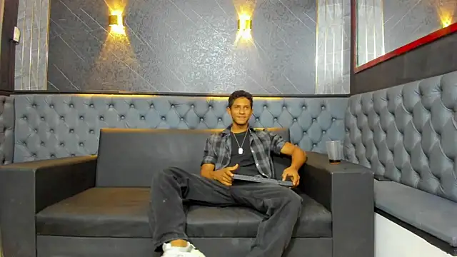 Yoel Blessed online show from June 19, 11:25 am